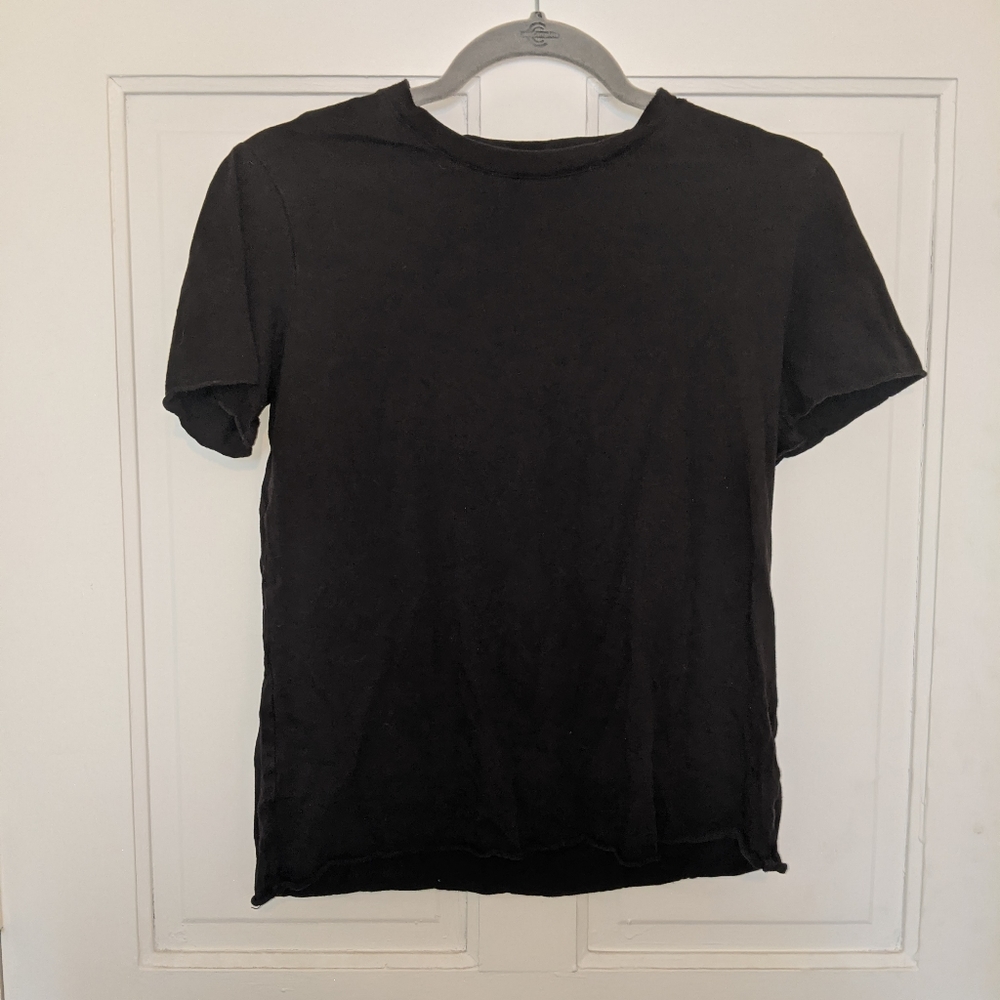 Black Forever 21 boyfriend tee